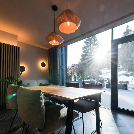 Huettendorf Schloegelberger *