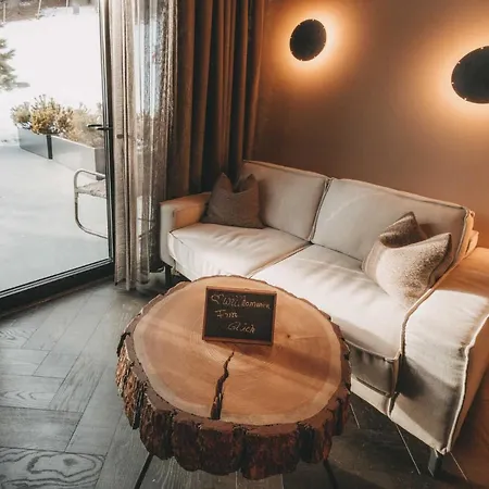 Huettendorf Schloegelberger * Sankt Margarethen im Lungau