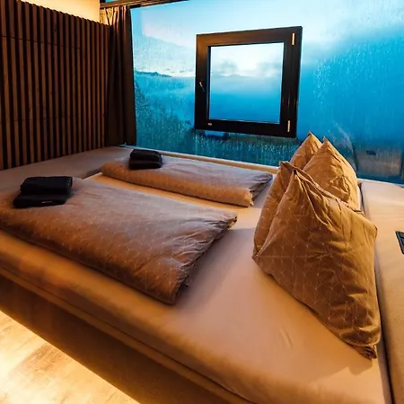 Huettendorf Schloegelberger *