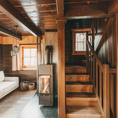 Huettendorf Schloegelberger Sankt Margarethen im Lungau