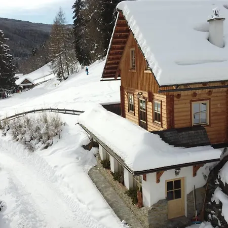 Huettendorf Schloegelberger Sankt Margarethen im Lungau